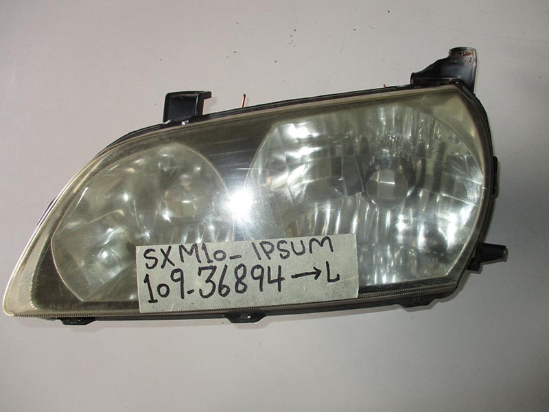 Used Toyota Ipsum HEAD LAMP LEFT